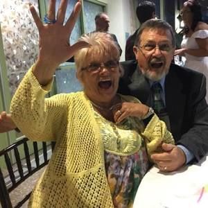 Meet your Posher, Tona